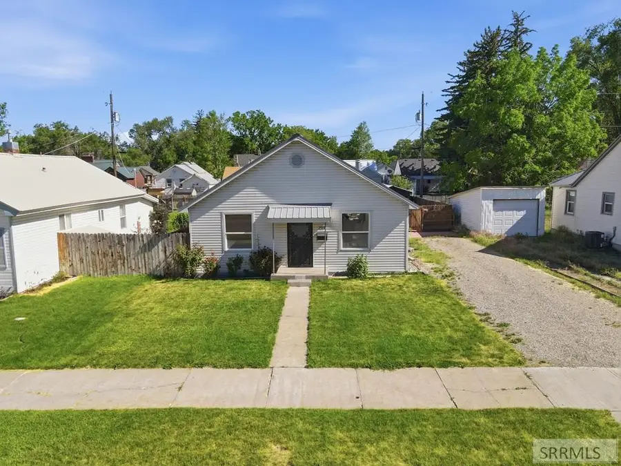 255 15th Street, Idaho Falls, ID 83404 - #2
