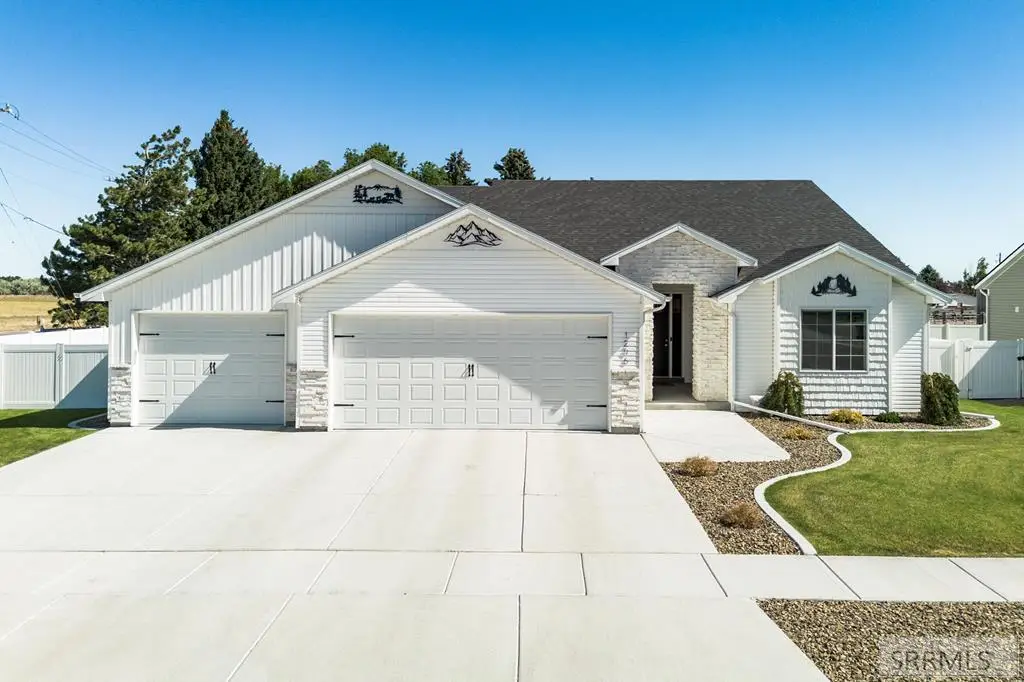 1296 Angela St, Chubbuck, ID 83202 - #1