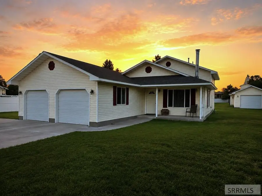 343 Teton Avenue, Sugar City, ID 83448 - #2