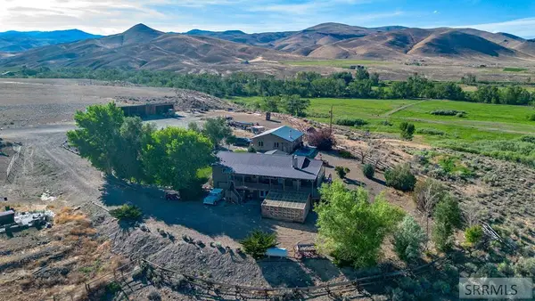 20 Stephens Road, CHALLIS, ID 83226