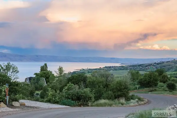 6 Hickory Lane, FISH HAVEN, ID 83287