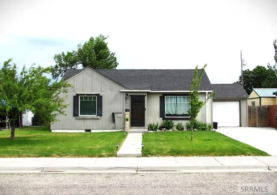 935 14th Street, Idaho Falls, ID 83404 - #2