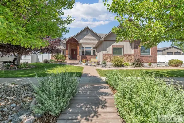 748 Dell Road, CHUBBUCK, ID 83202