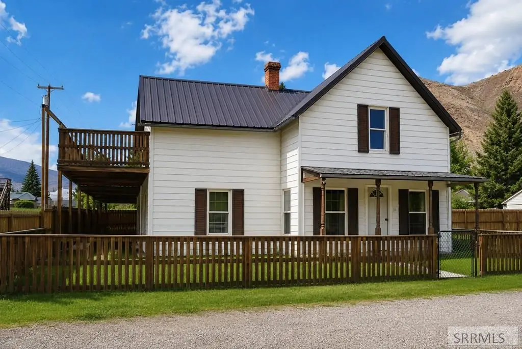 120 5th Avenue, Challis, ID 83226 - #1