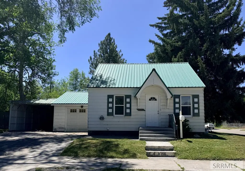 402 3rd Street, Idaho Falls, ID 83404 - #1