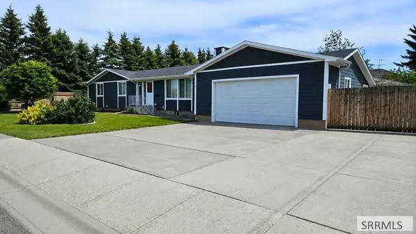1875 Mckinzie Avenue, IDAHO FALLS, ID 83404