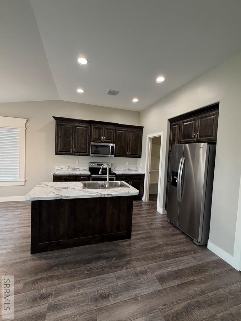 3660 Yvonne Way, Ammon, ID 83406 - #3