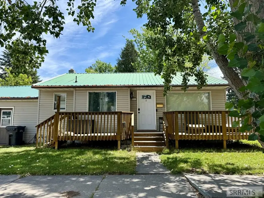 1099 Spratt Avenue, Idaho Falls, ID 83404 - #2