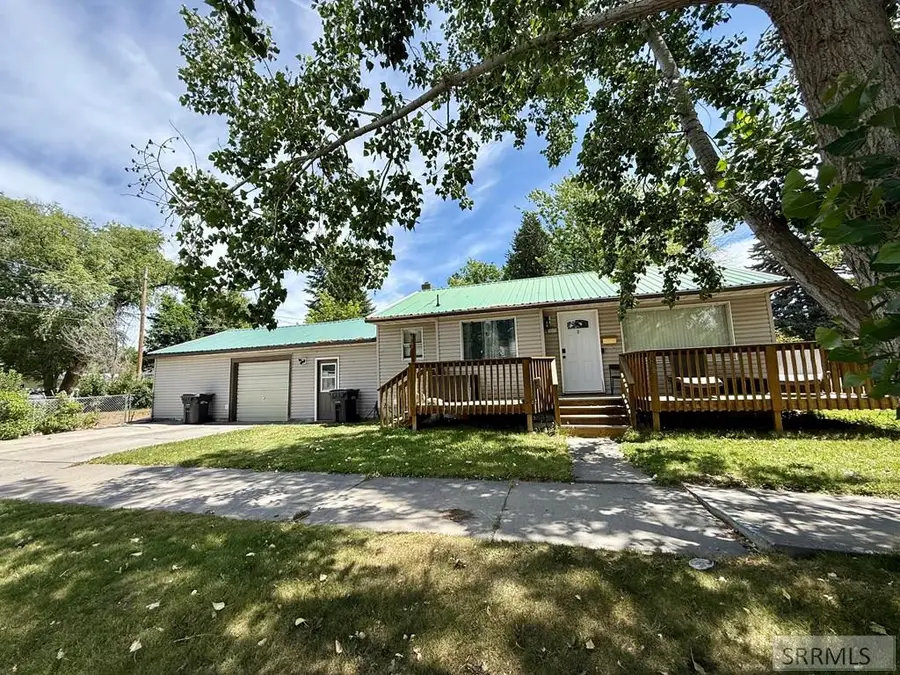 1099 Spratt Avenue, Idaho Falls, ID 83404 - #3
