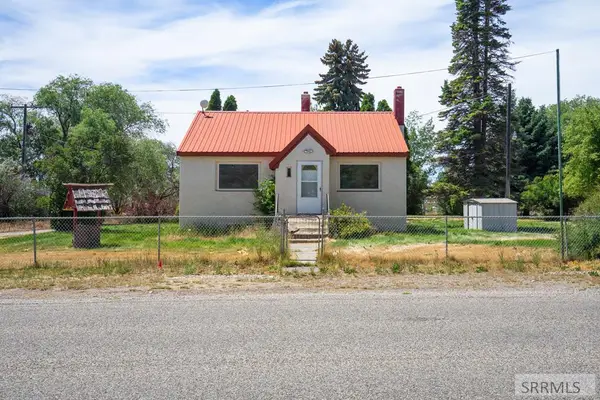 151 4000 E, RIGBY, ID 83442