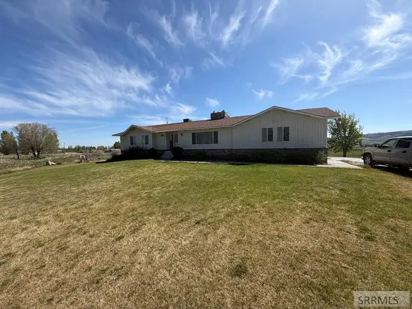 1239 N 1100 E, SHELLEY, ID 83274