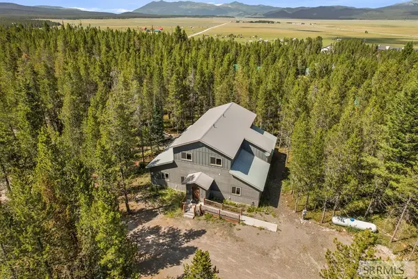 4111 Huckleberry Lane, ISLAND PARK, ID 83429