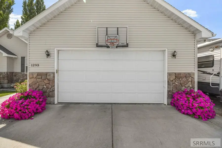 1293 Blueberry Trail, Blackfoot, ID 83221 - #3