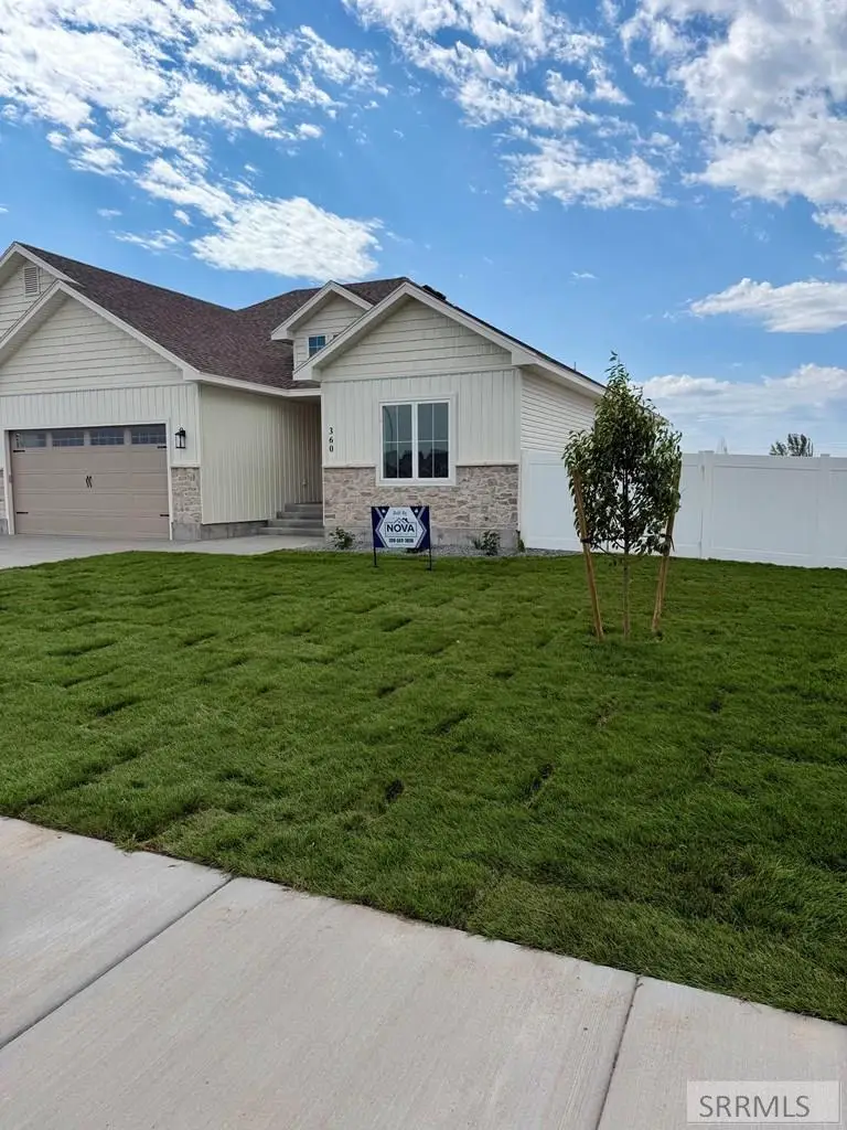 360 Meadow Walk Dr, Shelley, ID 83274 - #3