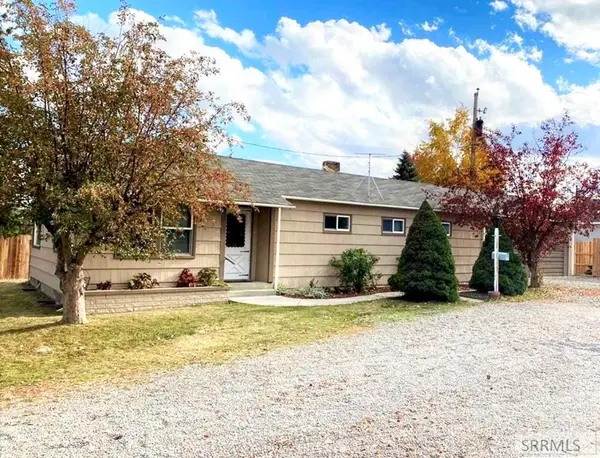 129 Monroe Street, SALMON, ID 83467