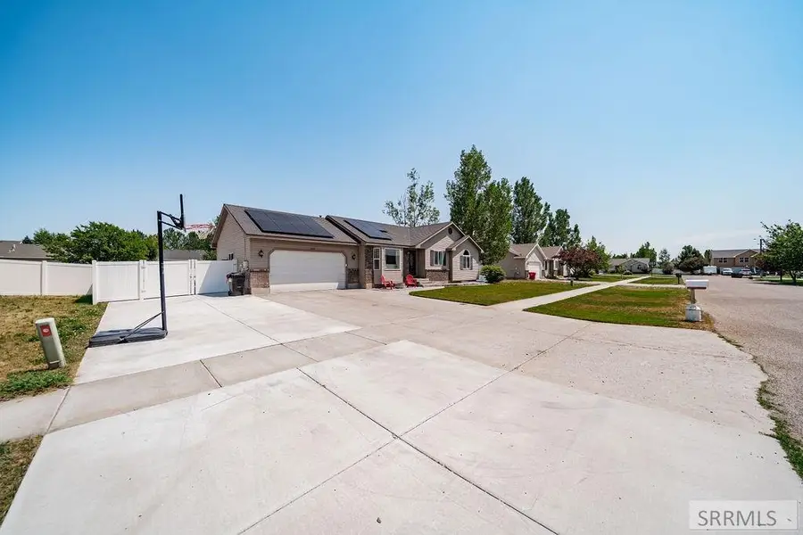 3004 Wildflower Drive, Idaho Falls, ID 83401 - #3