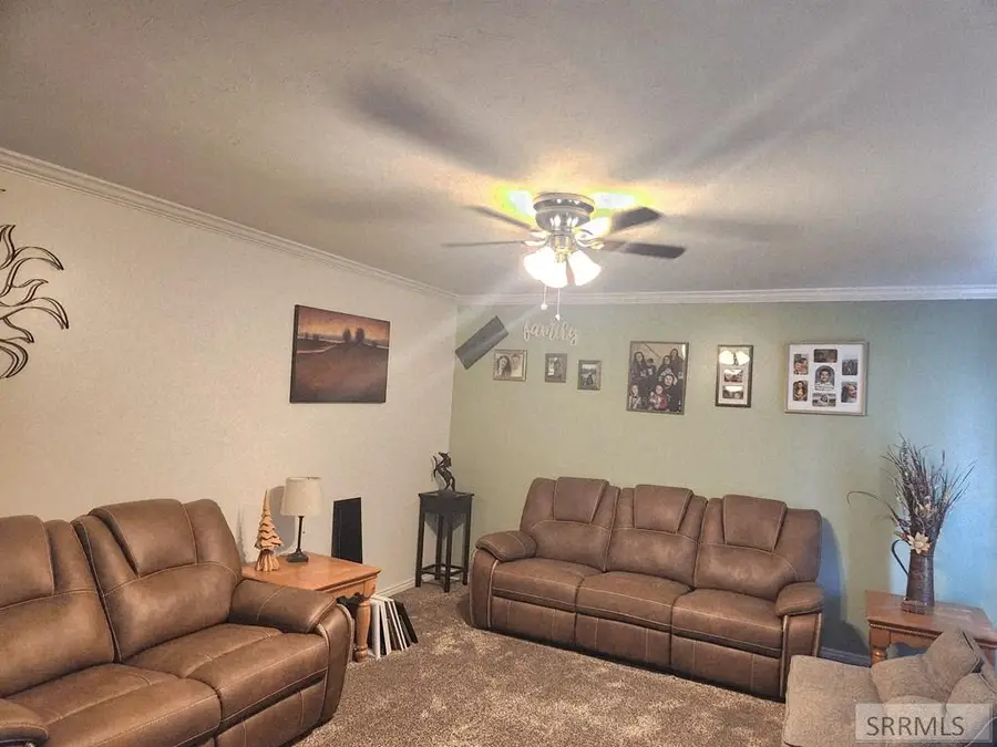 1472 Austin Avenue, Idaho Falls, ID 83404 - #2
