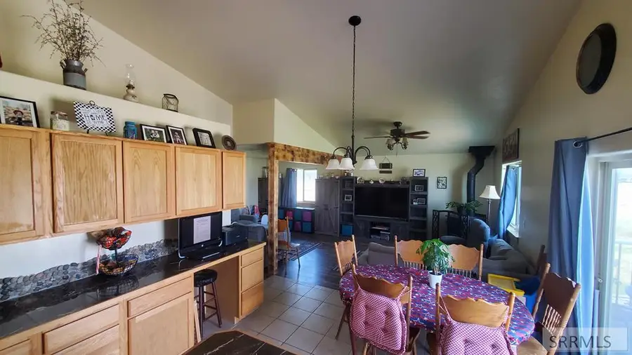 325 400 W, Blackfoot, ID 83221 - #2