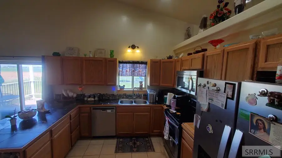 325 400 W, Blackfoot, ID 83221 - #3