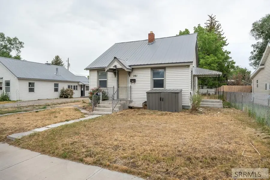 261 E 15th Street, Idaho Falls, ID 83404 - #2