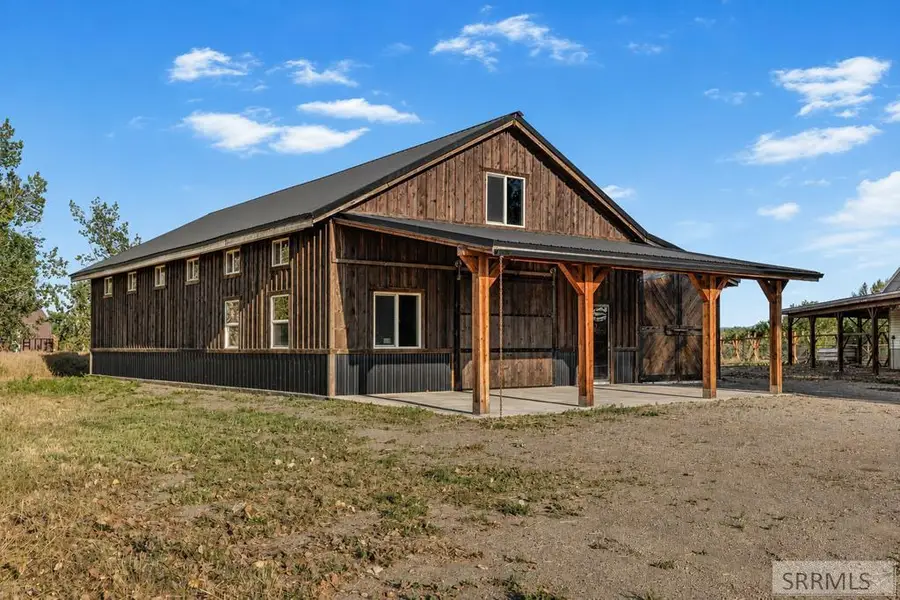 762 River Road, Saint Anthony, ID 83445 - #3