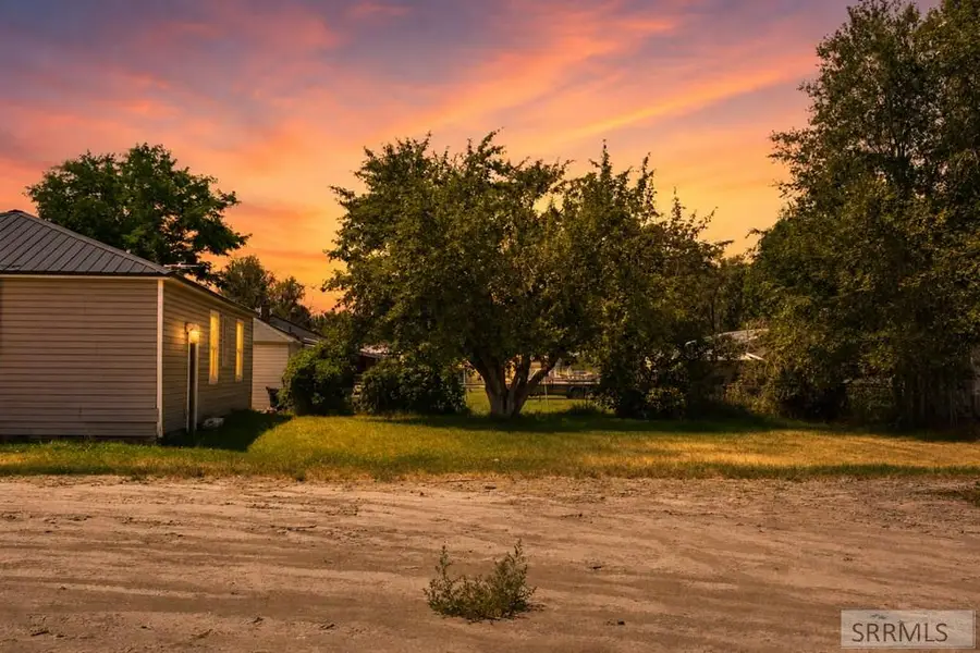 23 Parsons Street, Blackfoot, ID 83221 - #3