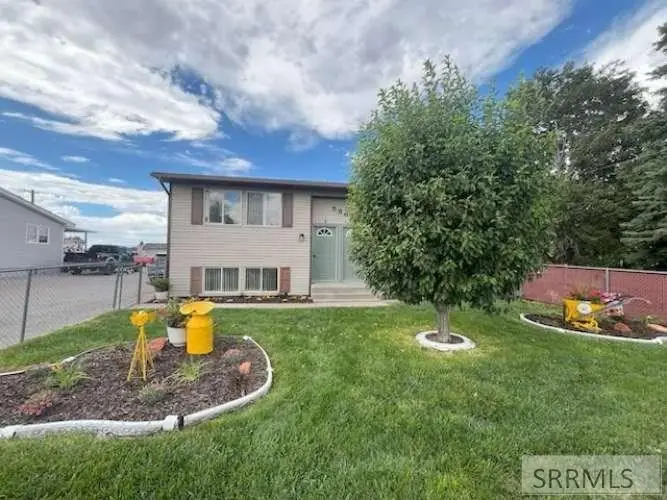 586 Boyd, Chubbuck, ID 83202 - #2