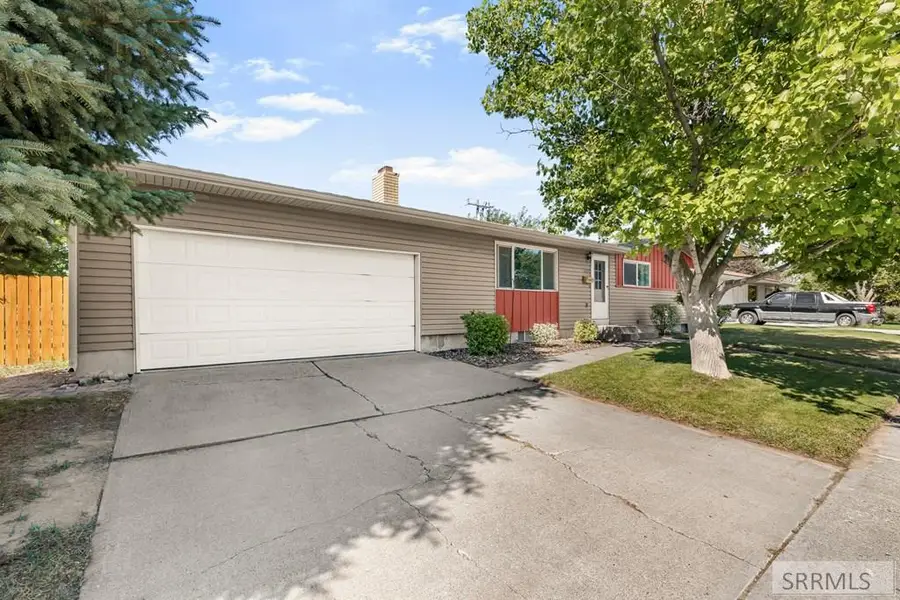 1005 21st Street, Idaho Falls, ID 83404 - #3