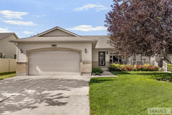 3881 Clearfield Lane, AMMON, ID 83406