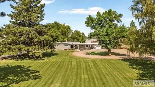 1355 Shilling Avenue, BLACKFOOT, ID 83221
