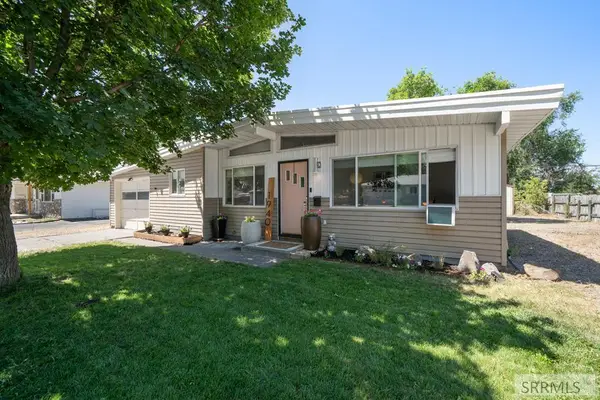 1940 Curlew Drive, AMMON, ID 83406