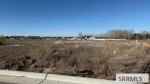 6355 Slider Ln, IDAHO FALLS, ID 83402