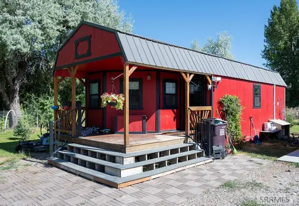 589 200 S, BLACKFOOT, ID 83221