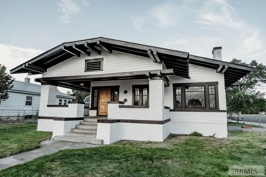 210 Bridge Street, Saint Anthony, ID 83445 - #2