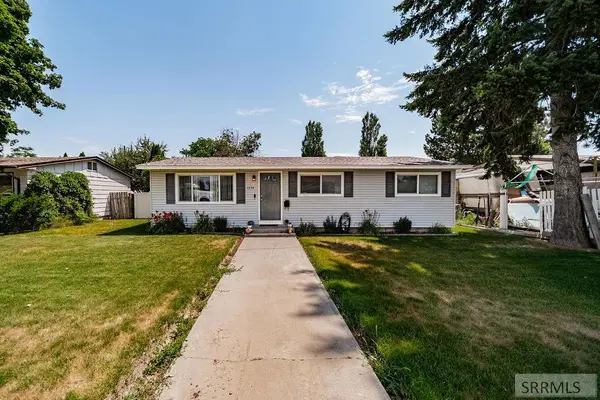 1254 Jefferson Avenue, IDAHO FALLS, ID 83402