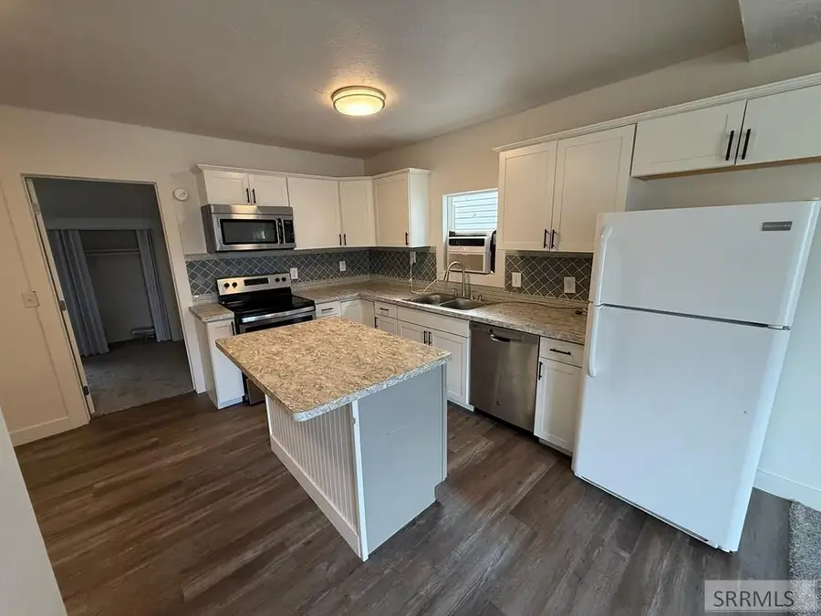 114 2 N, Idaho Falls, ID 83402 - #3