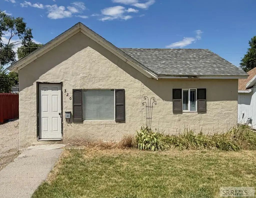 320 Lincoln Street, American Falls, ID 83211 - #1