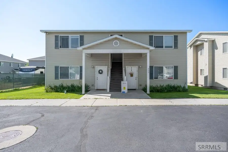968 Anne Street, Rexburg, ID 83440 - #2