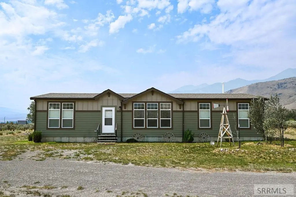 4522 Cottonwood Grove Rd, Mackay, ID 83251 - #1
