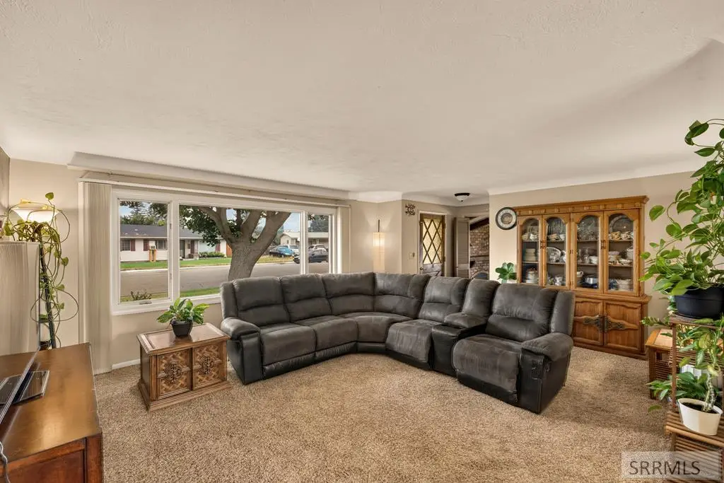 425 Horrocks Drive, Blackfoot, ID 83221 - #1