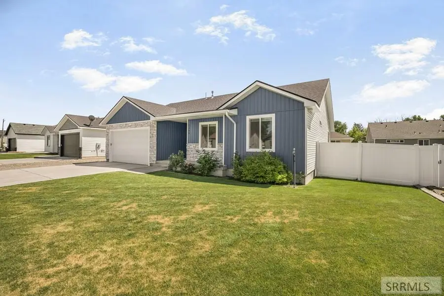1308 Harris Loop, Blackfoot, ID 83221 - #3
