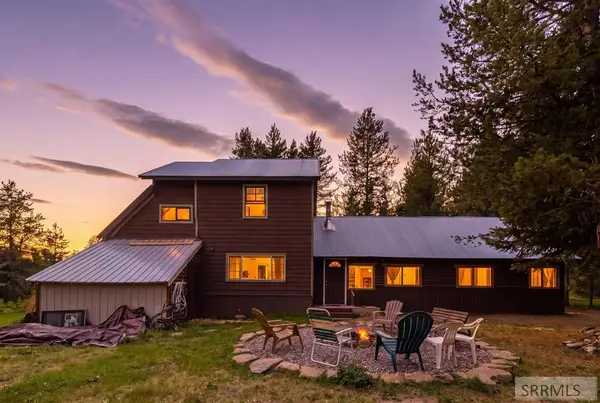 3524 Montauk Drive, ISLAND PARK, ID 83429