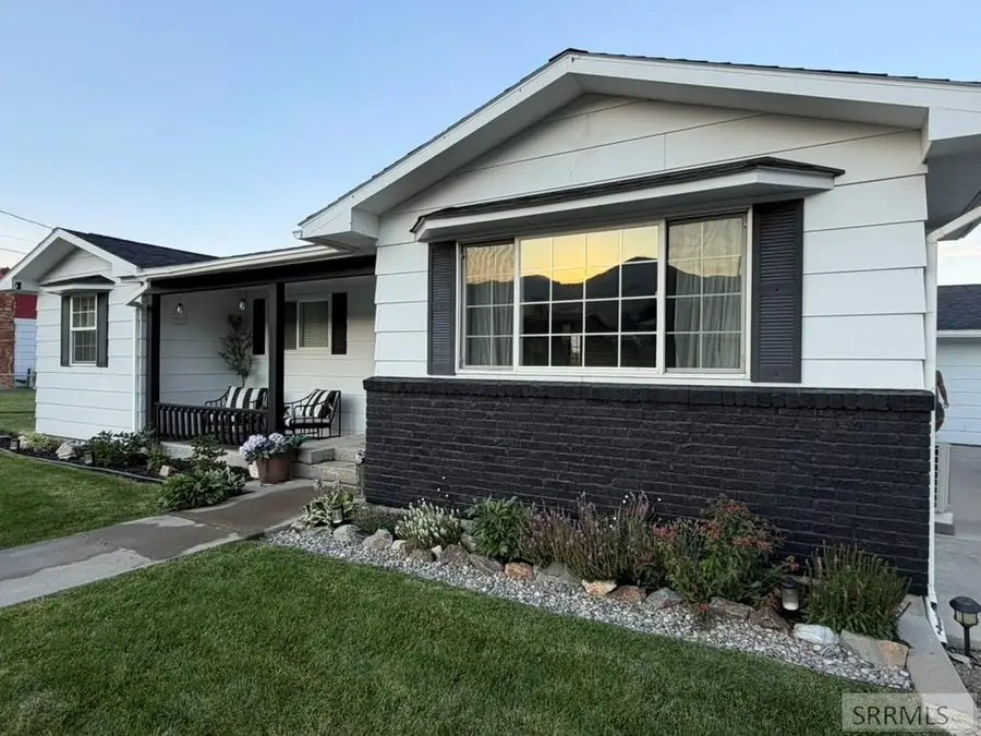 403 9th Street, Salmon, ID 83467 - #2