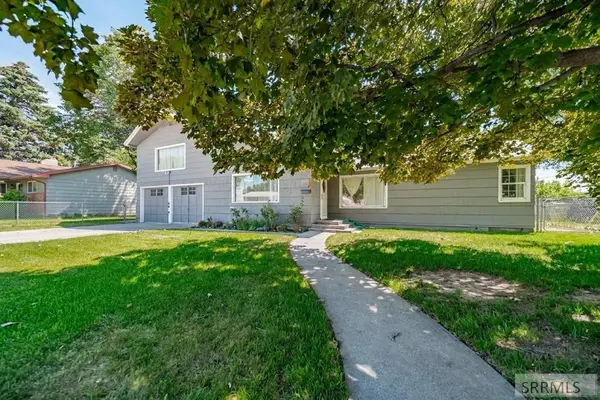 1054 Jefferson Avenue, IDAHO FALLS, ID 83402