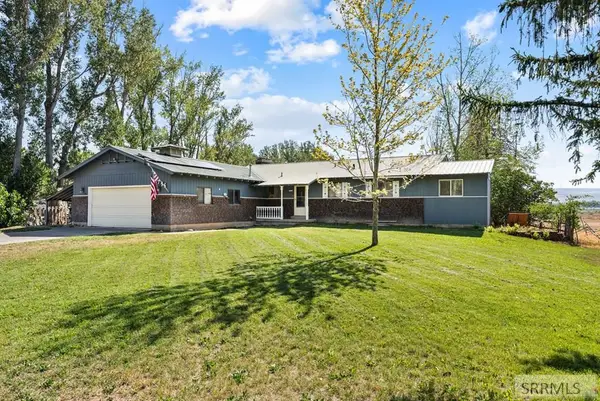 2755 Ross Avenue, AMMON, ID 83406