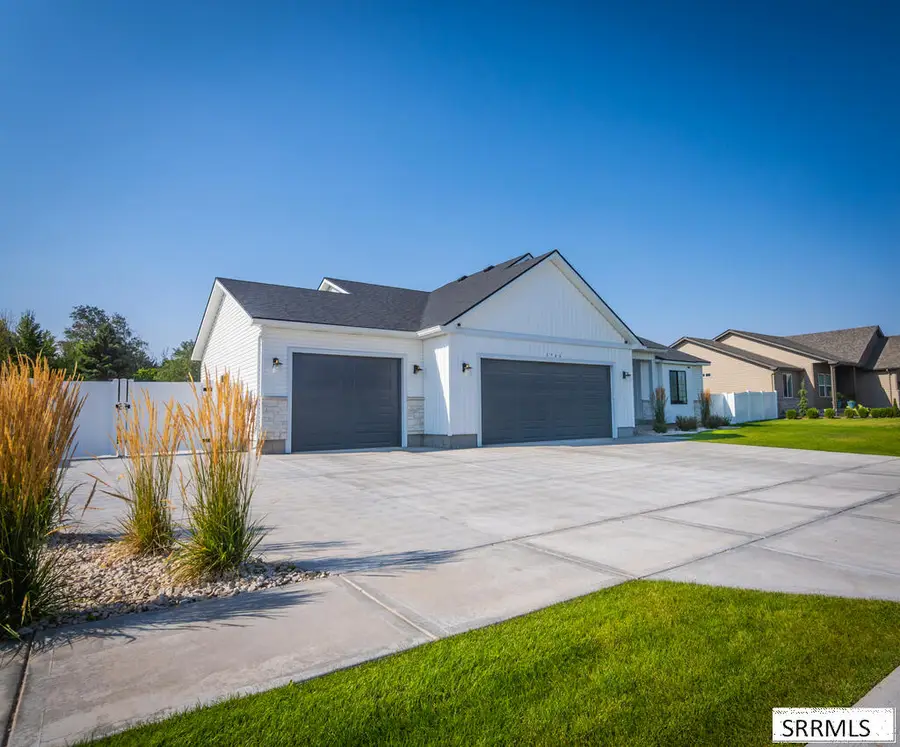 3766 Hidden Valley Drive, Ammon, ID 83406 - #3