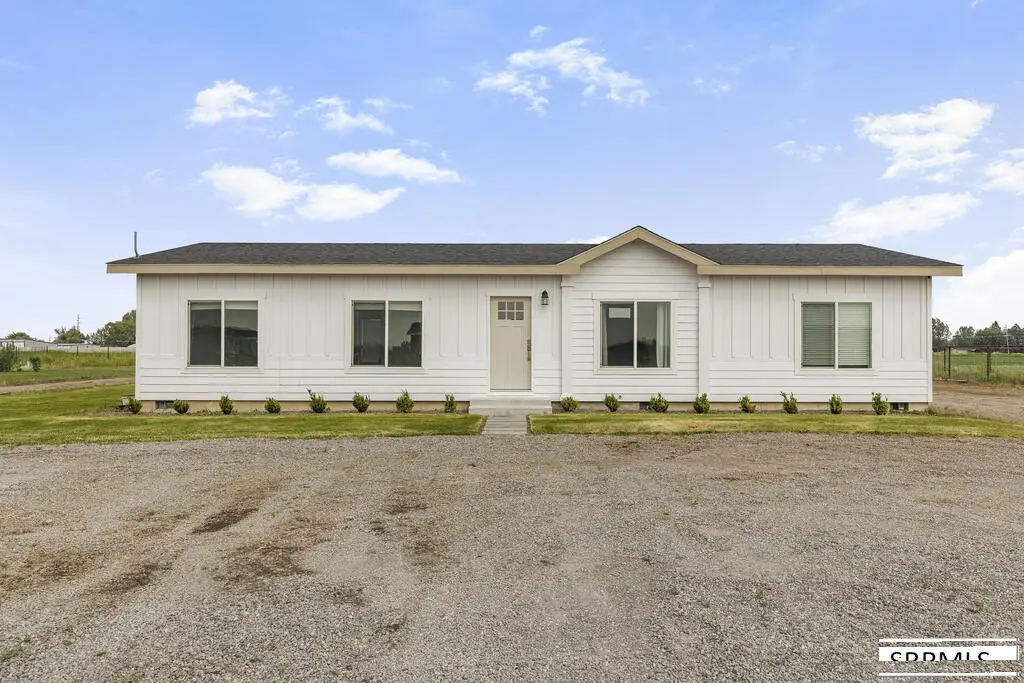 280 2270 E, Saint Anthony, ID 83440 - #1