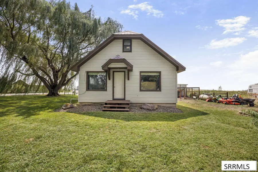 499 3300 E, Lewisville, ID 83431 - #2