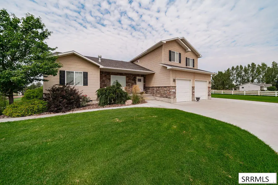 1079 2700 W, Rexburg, ID 83440 - #2