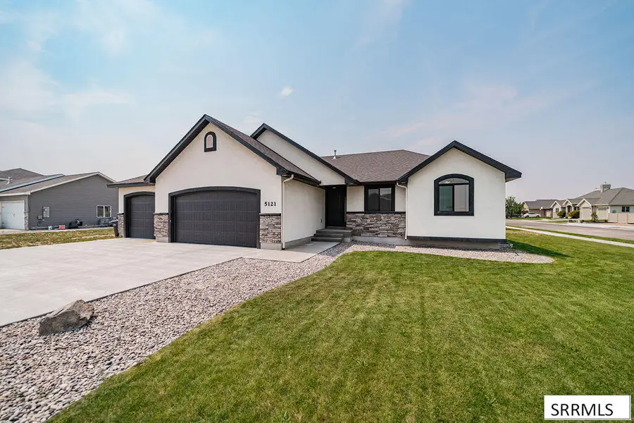 5121 Rock Creek Drive, Idaho Falls, ID 83401 - #2